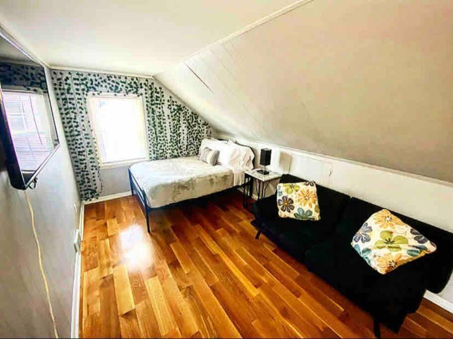 Adorable&Cozy Suburban Home Mins From Dwtn/Airport Rochester Buitenkant foto